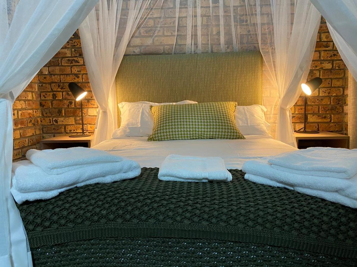 Genet House Holiday Home Marloth Park Luaran gambar