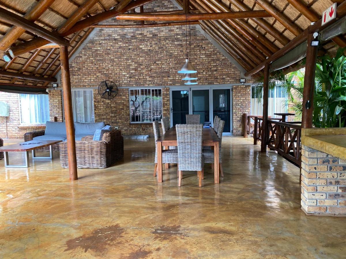 Genet House Holiday Home Marloth Park Luaran gambar