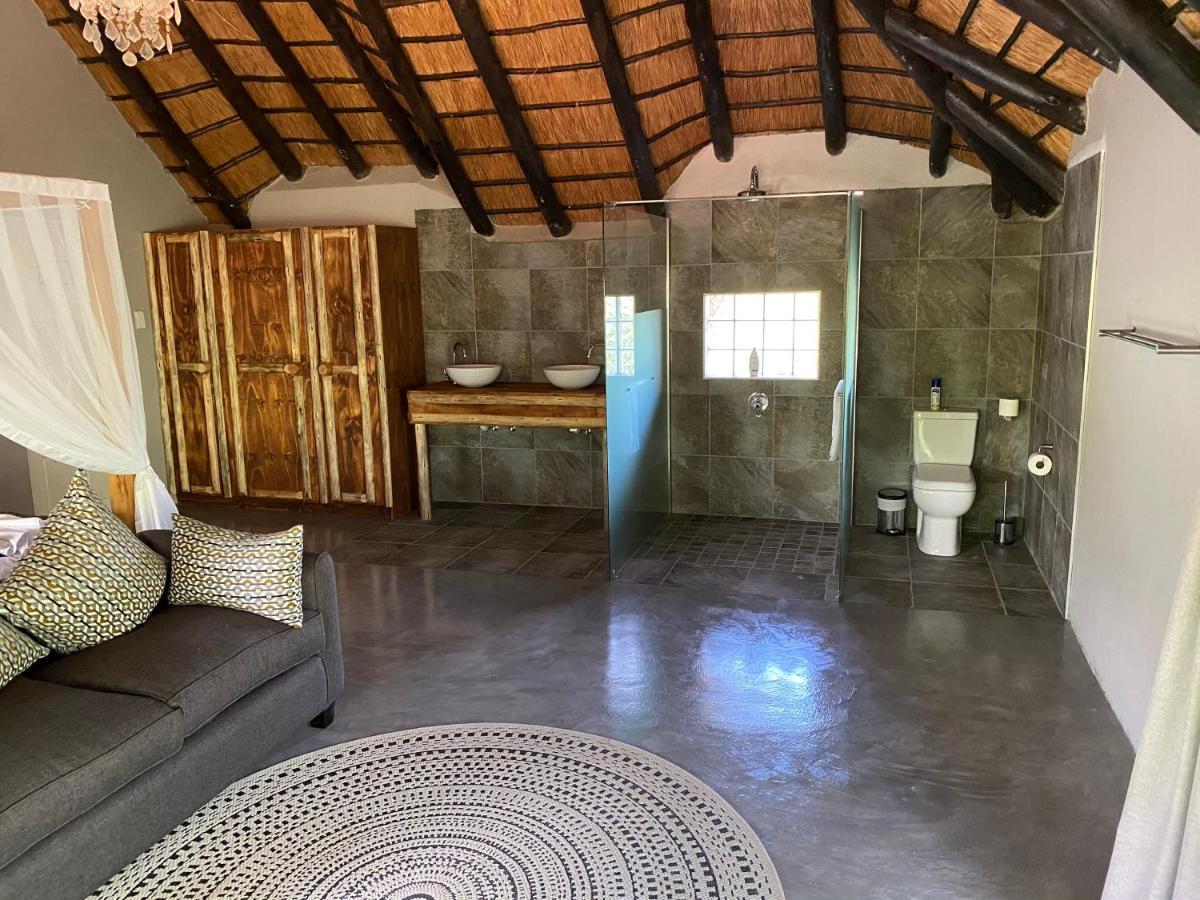 Genet House Holiday Home Marloth Park Luaran gambar